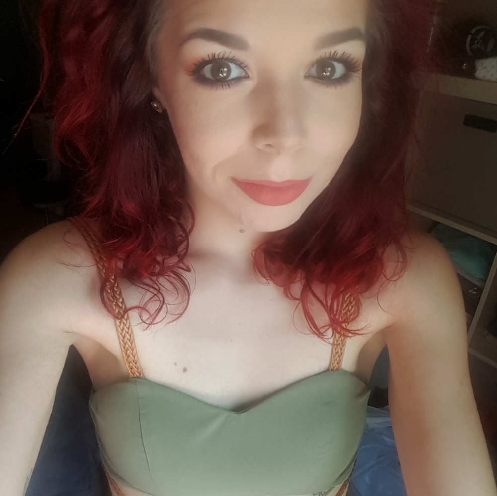 Meet your Posher, Angelina